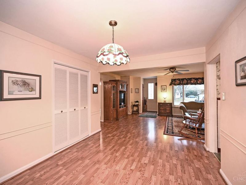 5734 Wielert Avenue, Cincinnati, OH 45239 Photo 10