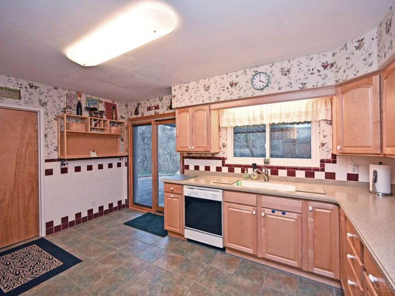 5734 Wielert Avenue, Cincinnati, OH 45239 Photo 11