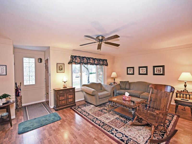 5734 Wielert Avenue, Cincinnati, OH 45239 Photo 7