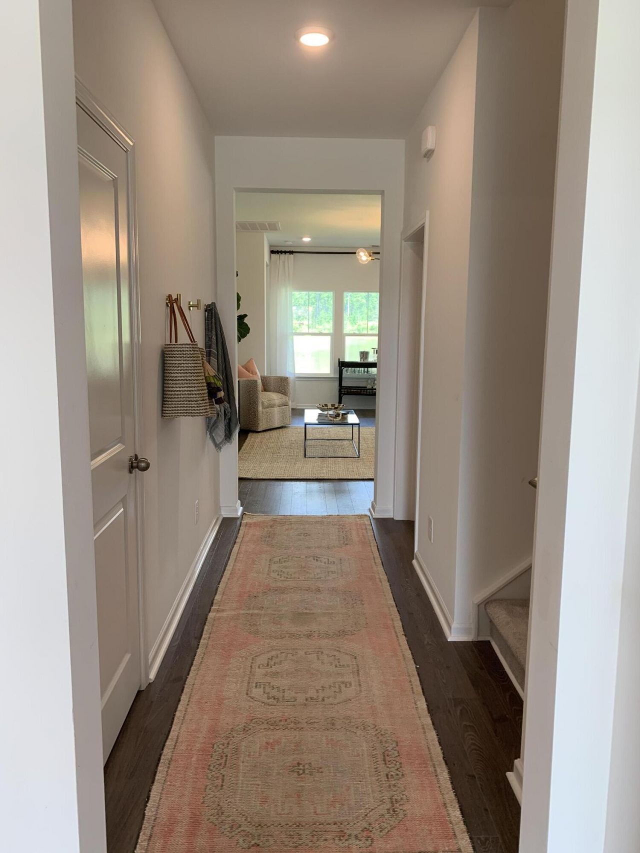 1036 Patagonia Street Photo 2