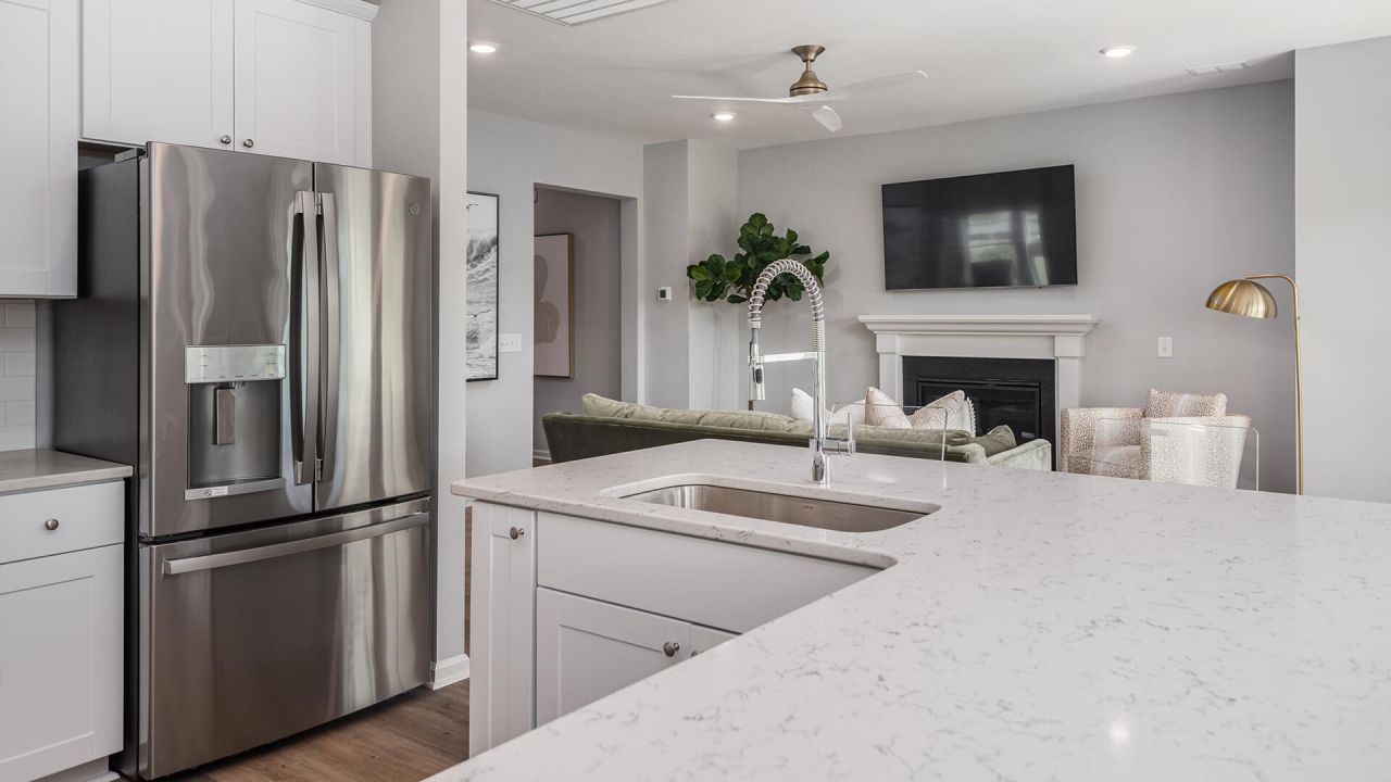 1036 Patagonia Street Photo 6