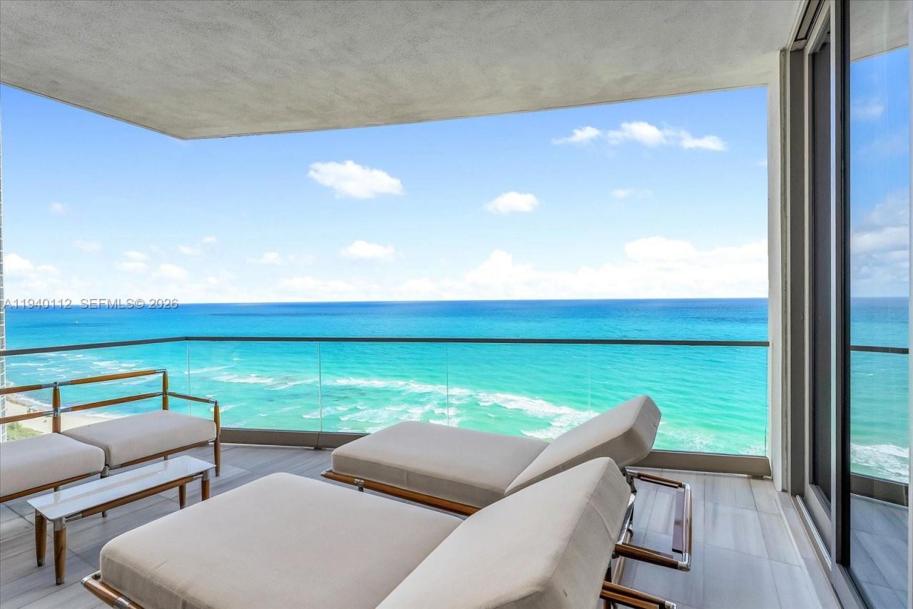 17975 Collins Ave, Unit N-1902, Sunny Isles Beach, FL 33160 Photo
