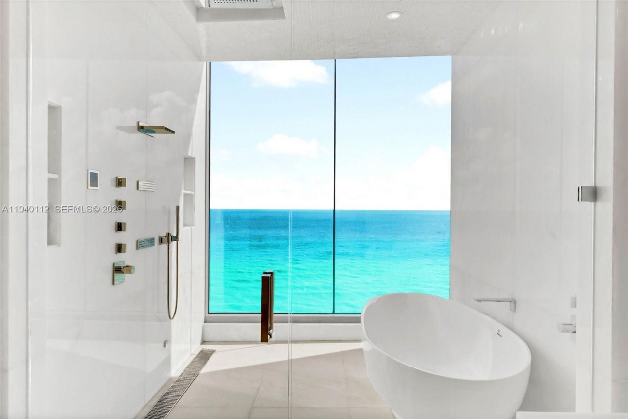 17975 Collins Ave, Unit N-1902, Sunny Isles Beach, FL 33160 Photo