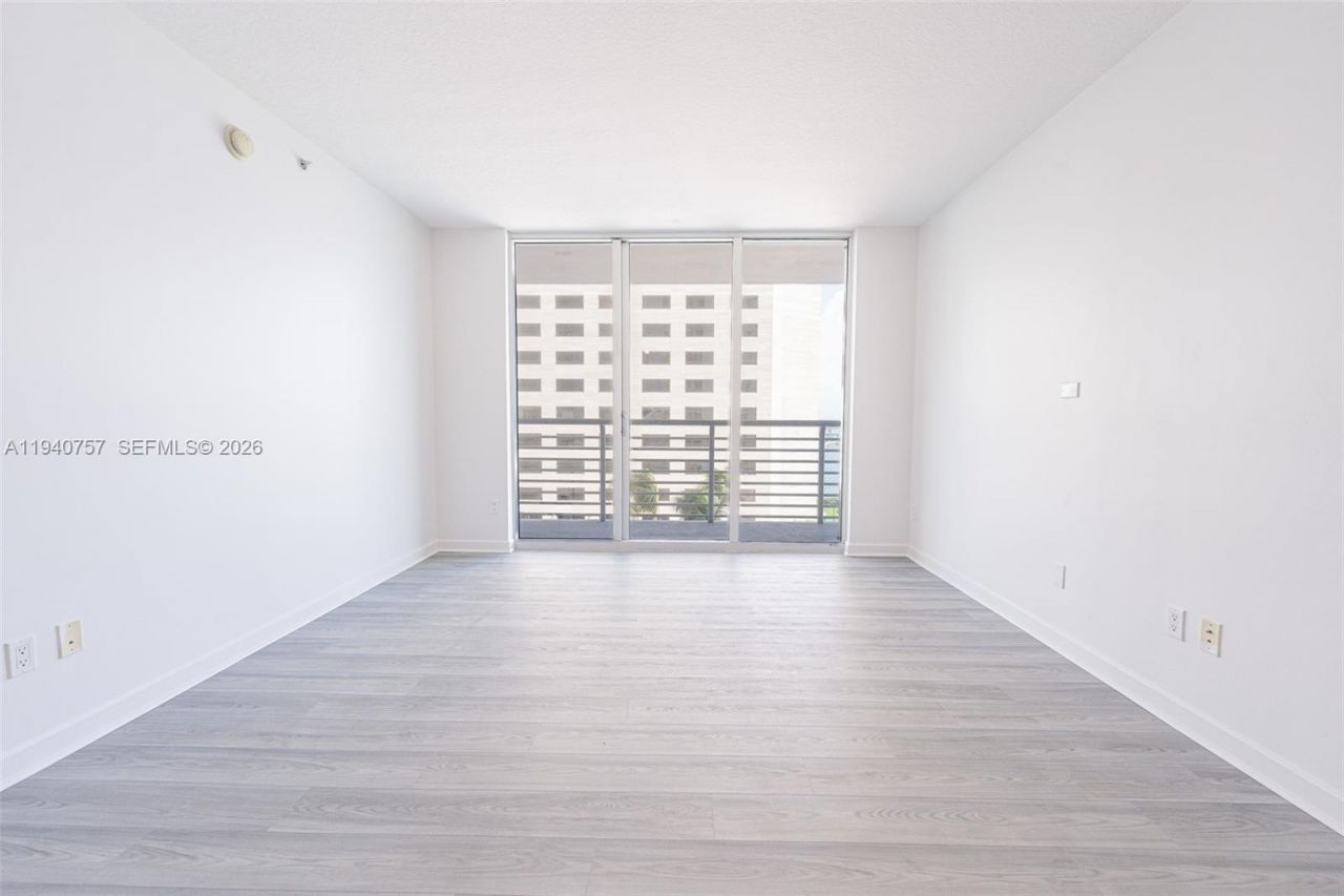 335 S Biscayne Blvd , Unit 1108, Miami, FL 33131 Photo