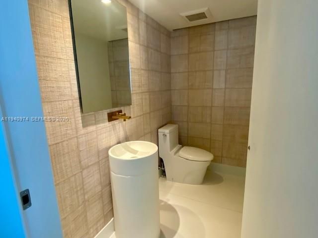 3951 S Ocean Dr , Unit 501, Hollywood, FL 33019 Photo