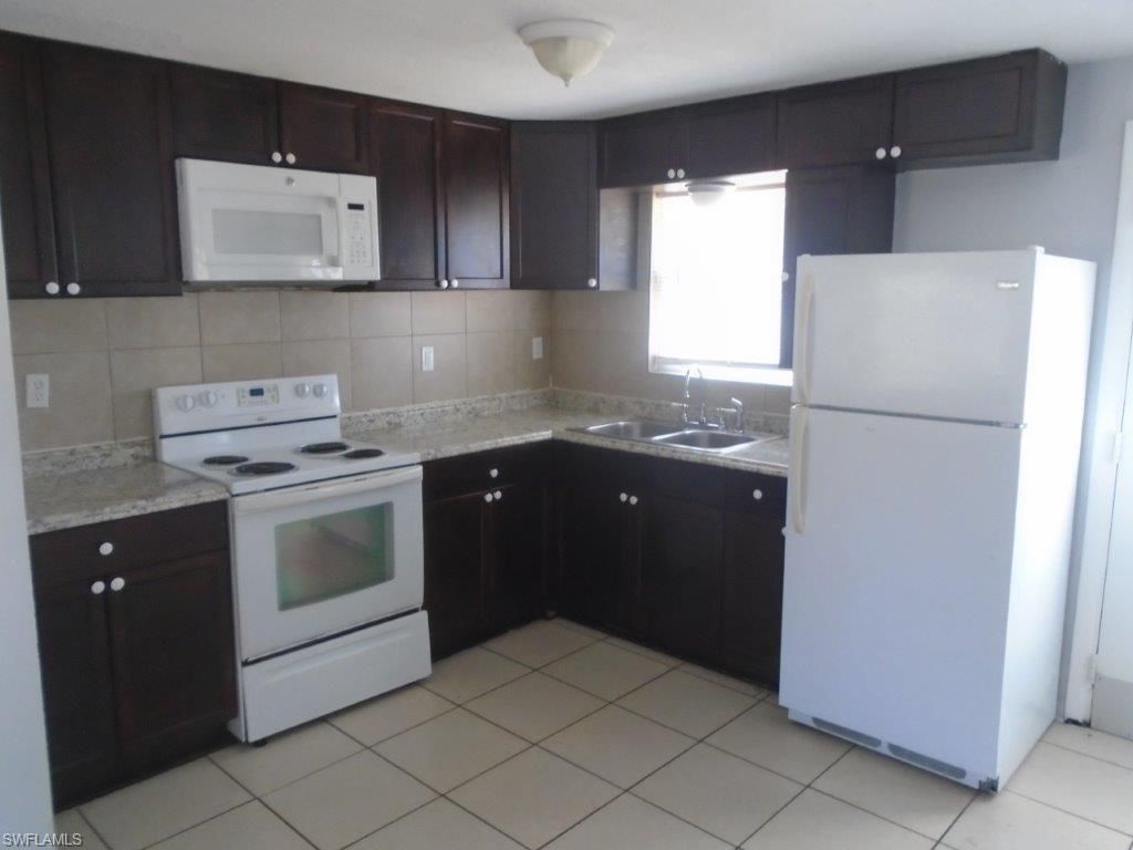 1627 Beachwood Dr, North Fort Myers, FL 33903 Photo