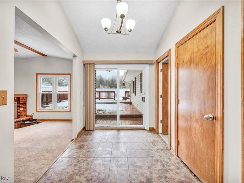 132 Mount Vernon Court, Elyria, OH 44035 Photo 10