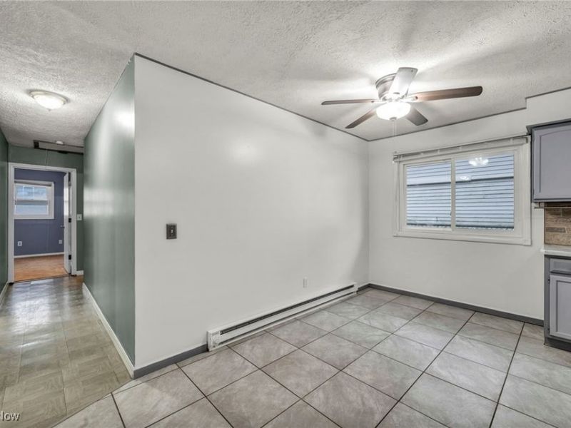 132 Mount Vernon Court, Elyria, OH 44035 Photo 25