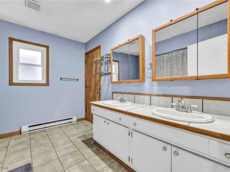 132 Mount Vernon Court, Elyria, OH 44035 Photo 37