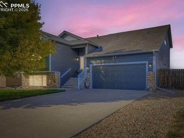 10460 Deer Meadow Circle, Colorado Springs, CO 80925