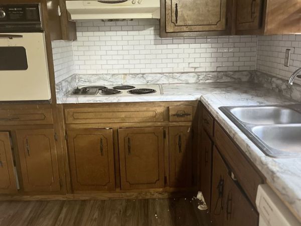 1336 White Oak Street SE, Conyers, GA 30013