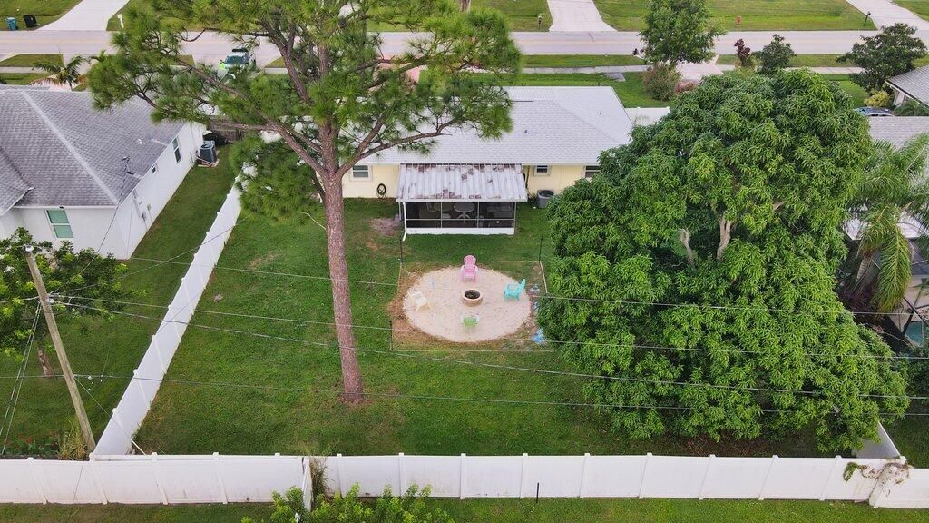 772 SE Thornhill Drive, Port Saint Lucie, FL 34983 Photo
