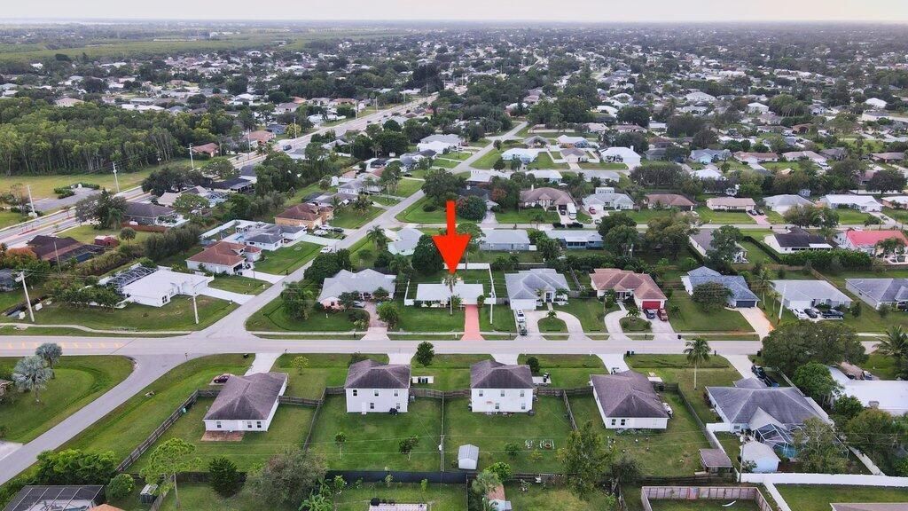 772 SE Thornhill Drive, Port Saint Lucie, FL 34983 Photo