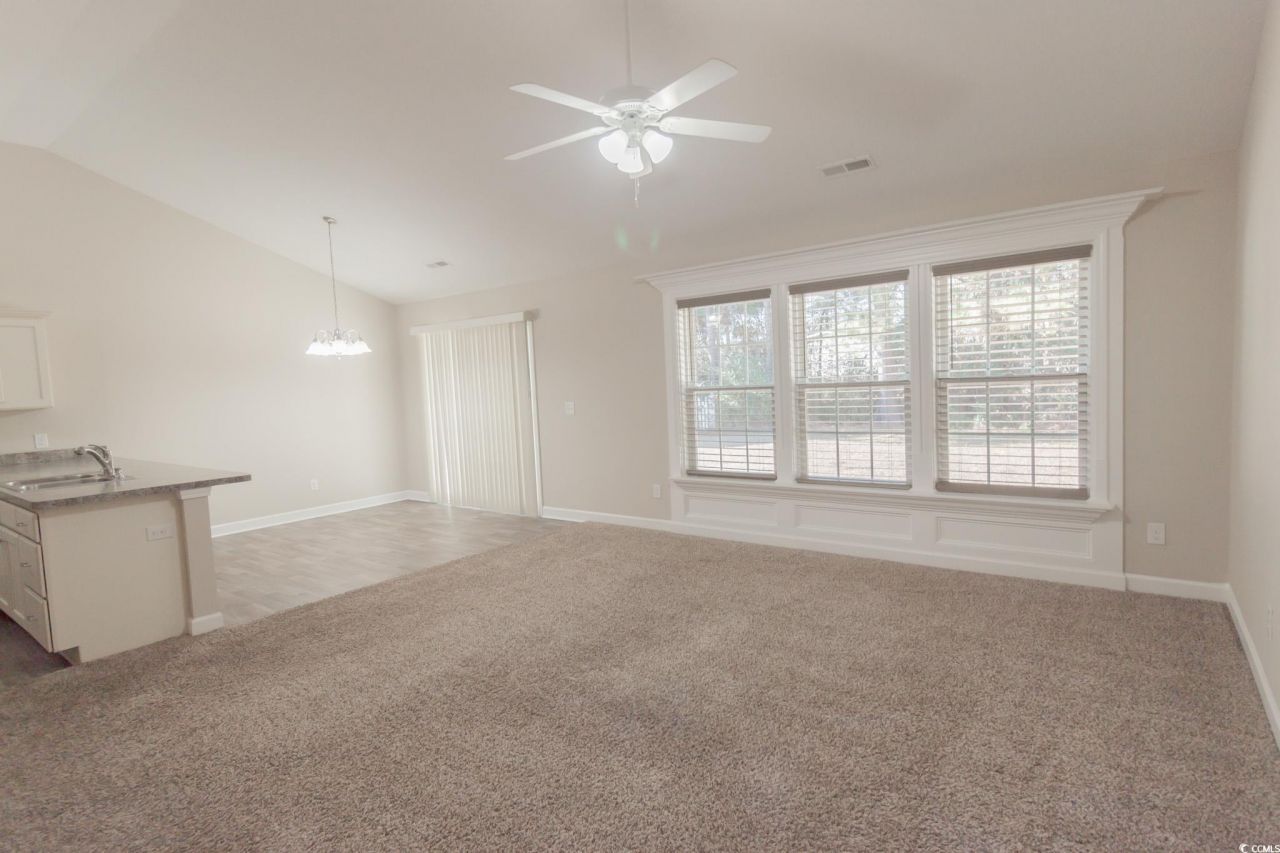 3793 Mayfield Dr. Photo 8