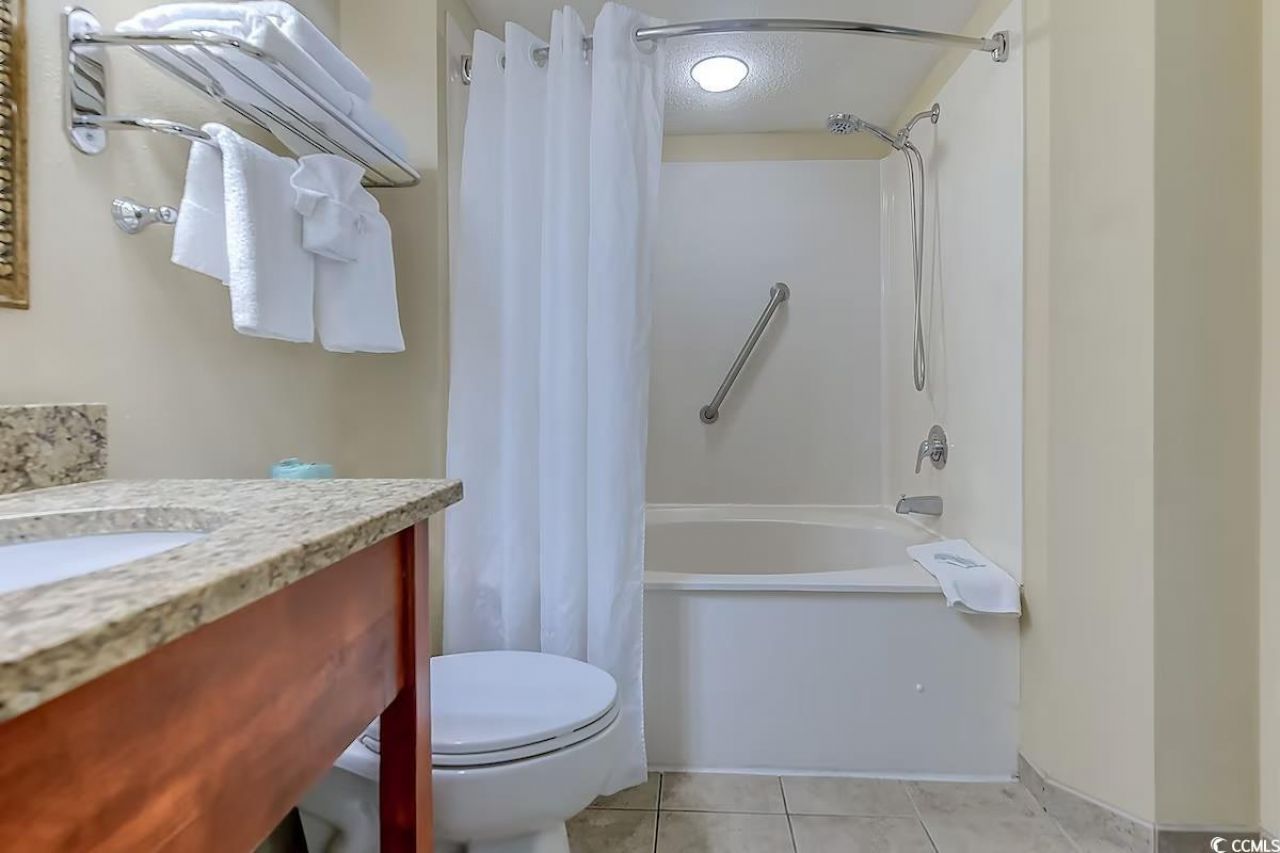 2504 N Ocean Blvd. Photo 12