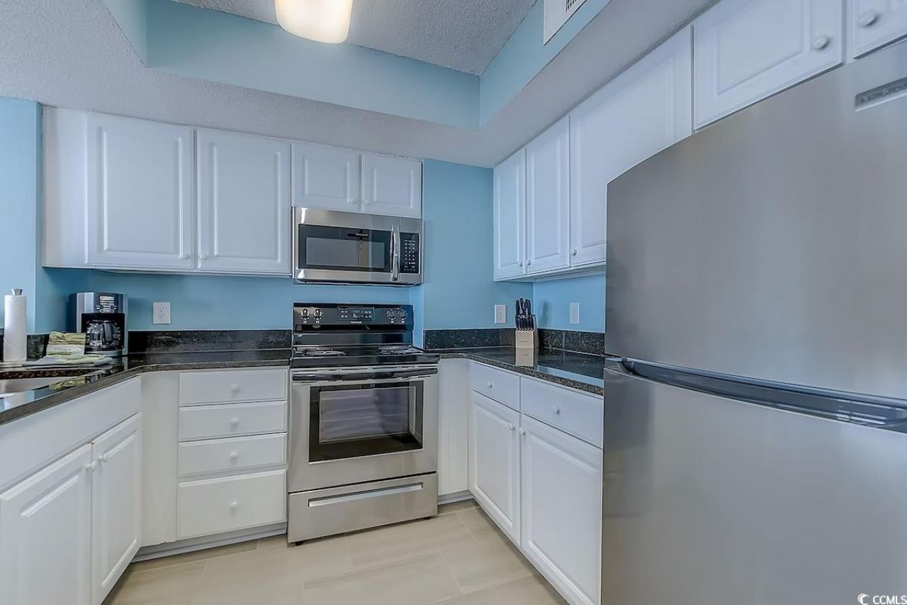 2504 N Ocean Blvd. Photo 8