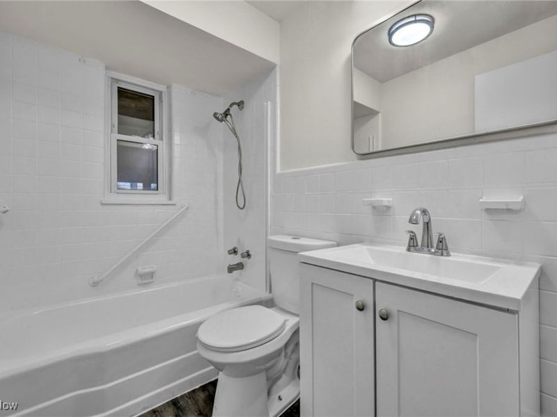 766 E 232nd Street, Euclid, OH 44123 Photo 35
