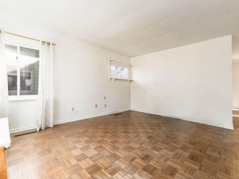 161 N Gould Road, Columbus, OH 43209 Photo 11