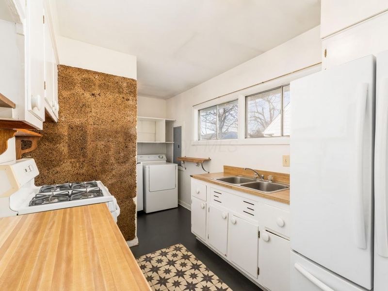 161 N Gould Road, Columbus, OH 43209 Photo 18