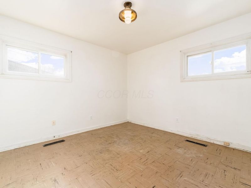 161 N Gould Road, Columbus, OH 43209 Photo 32