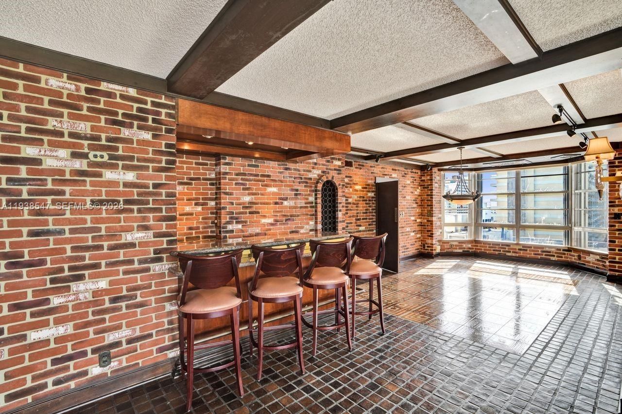 5660 Collins Ave, Unit 11E, Miami Beach, FL 33140 Photo