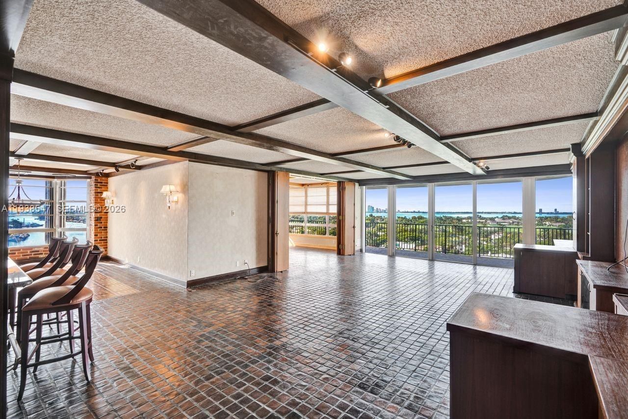 5660 Collins Ave, Unit 11E, Miami Beach, FL 33140 Photo