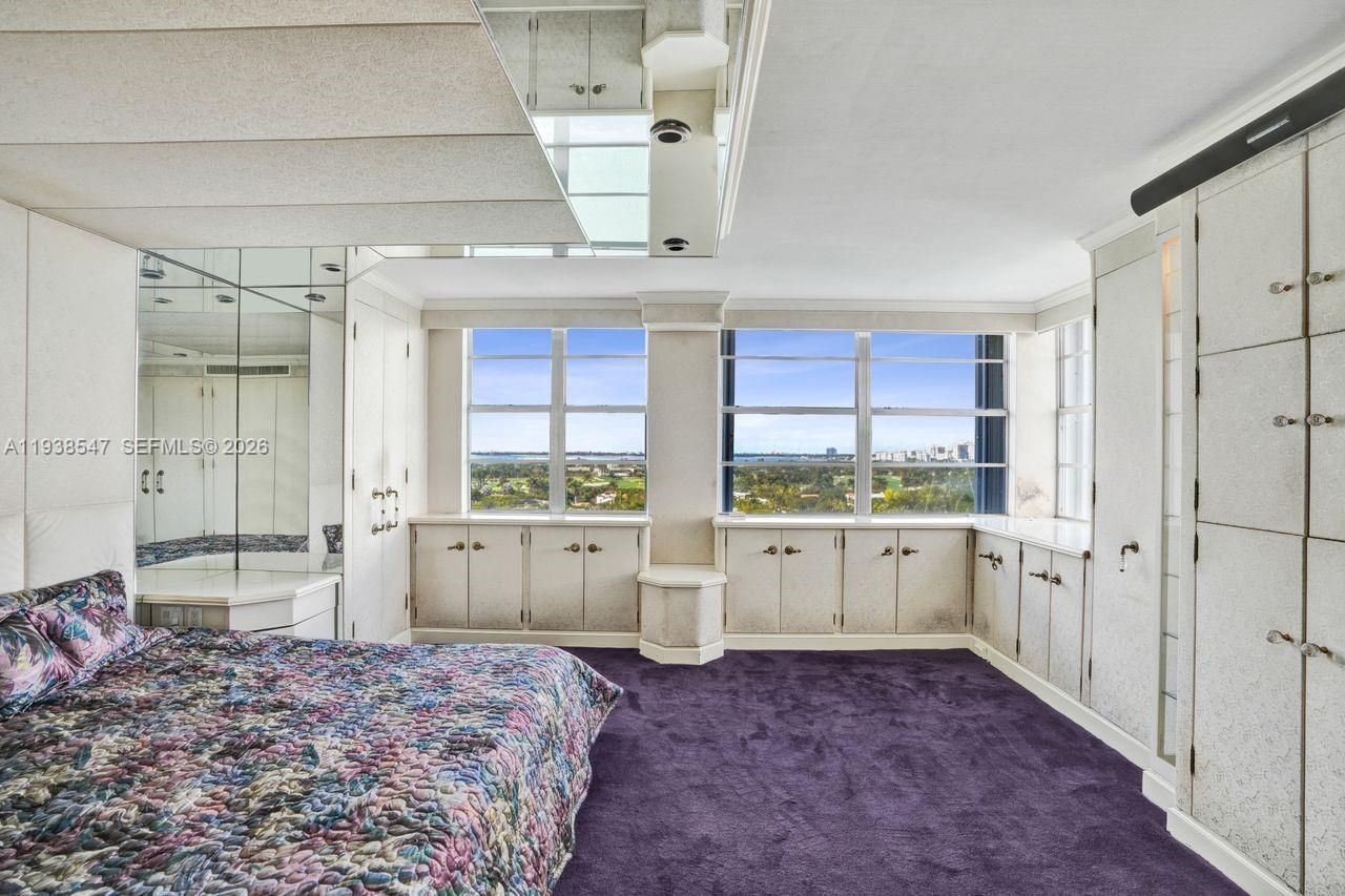 5660 Collins Ave, Unit 11E, Miami Beach, FL 33140 Photo