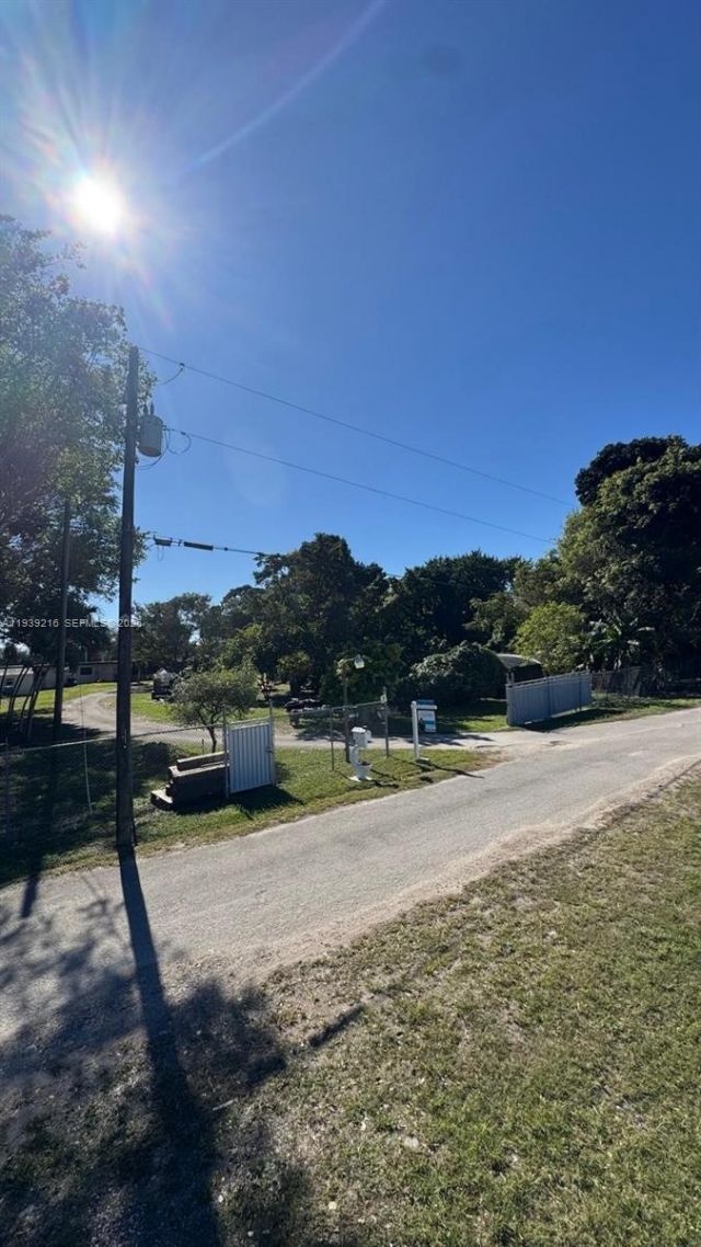 17540 SW 254th St, Homestead, FL 33031 Photo