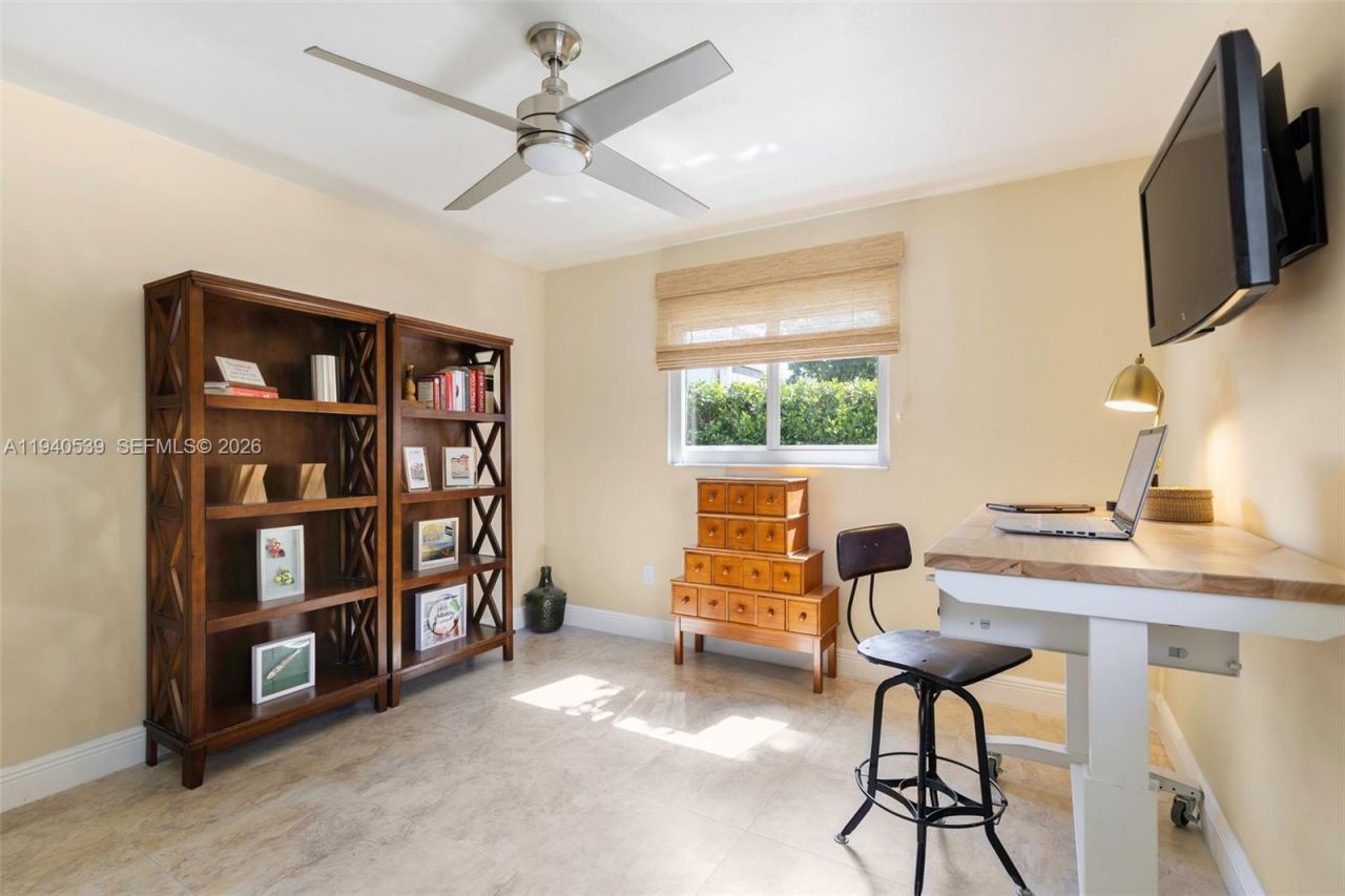 2201 SW 22nd Ter, Miami, FL 33145 Photo