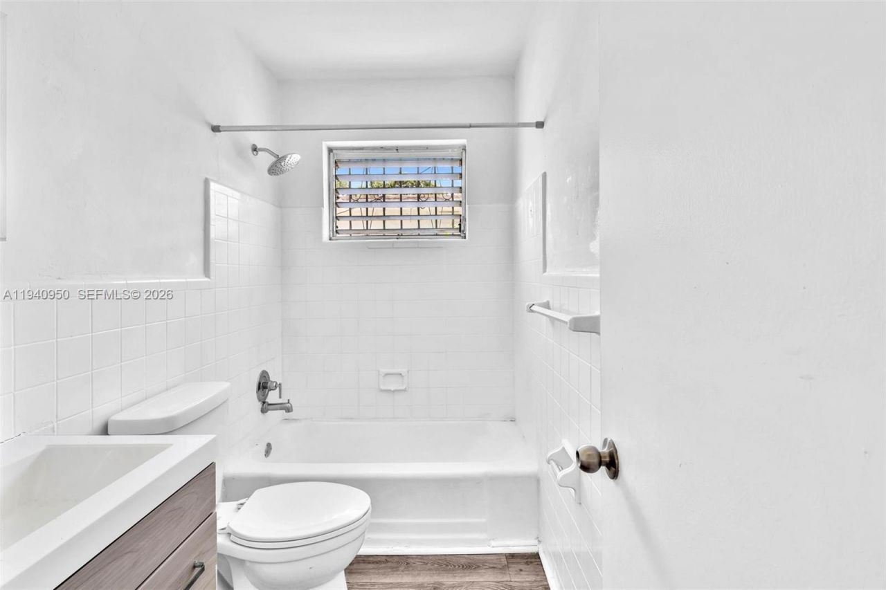 5800 NE 3rd Ave, Miami, FL 33137 Photo