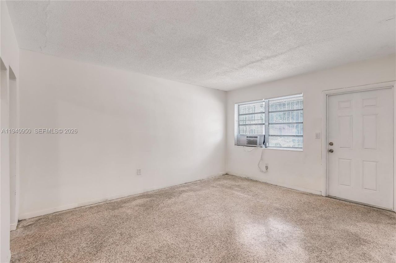 5800 NE 3rd Ave, Miami, FL 33137 Photo