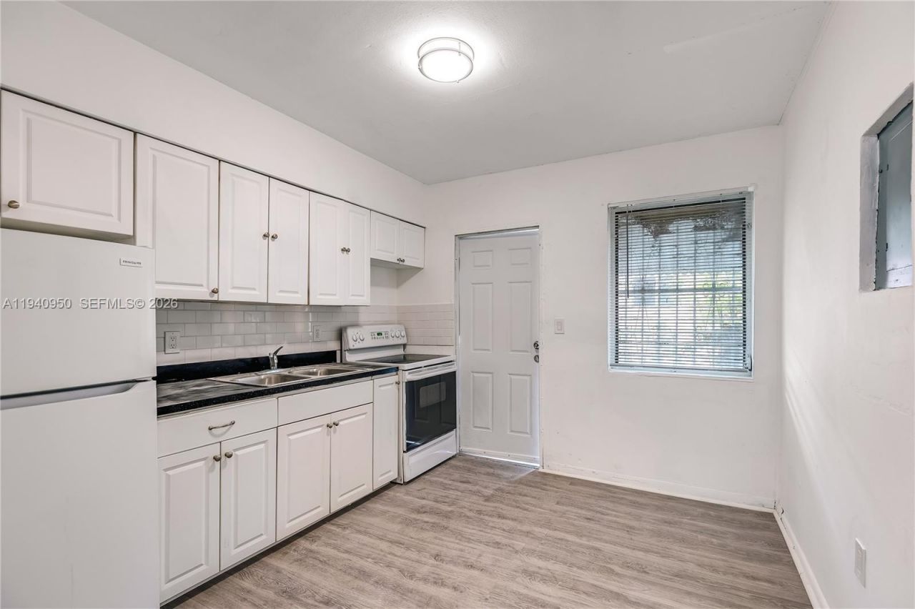 5800 NE 3rd Ave, Miami, FL 33137 Photo