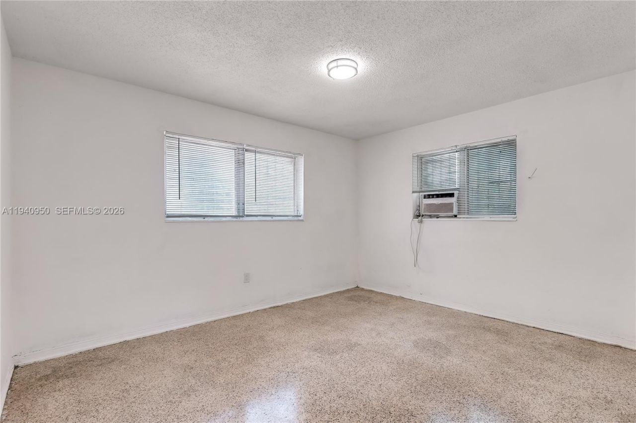 5800 NE 3rd Ave, Miami, FL 33137 Photo