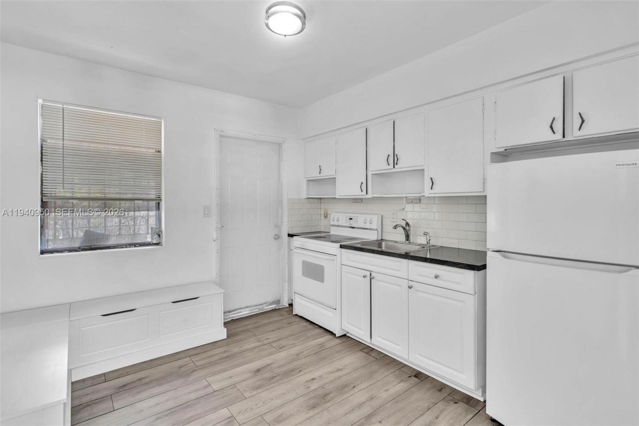 5800 NE 3rd Ave, Miami, FL 33137 Photo