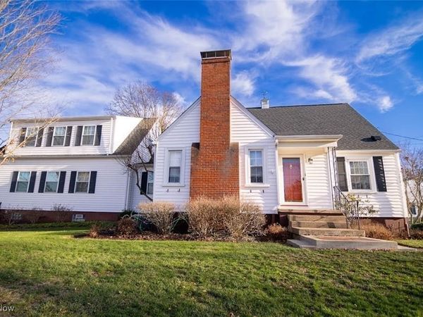 204 Spring Park Avenue, St Clairsville, OH 43950