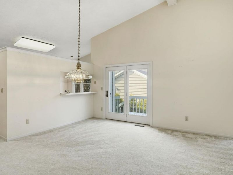 11736 Gable Glen Lane, Symmes Township, OH 45249 Photo 10