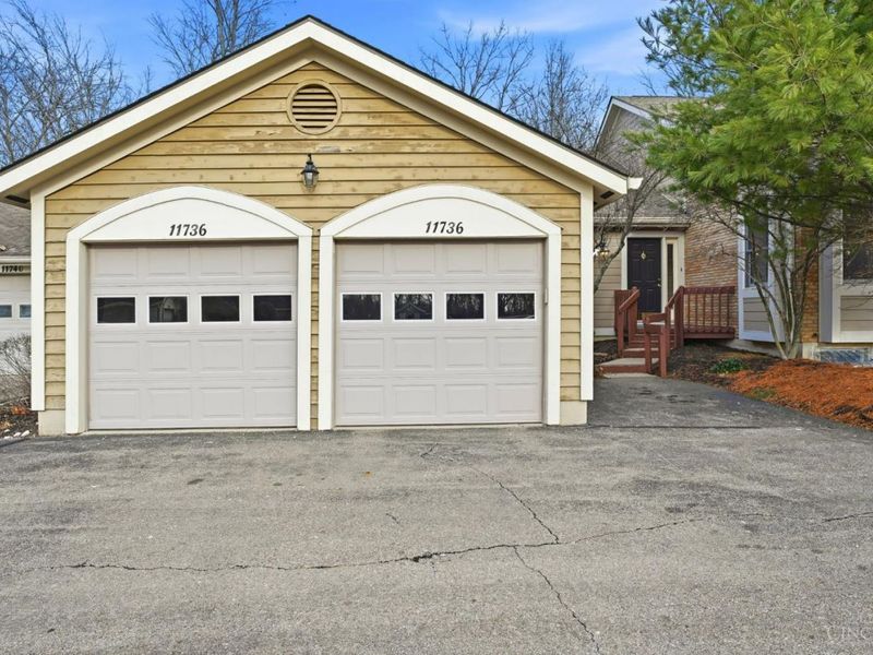 11736 Gable Glen Lane, Symmes Township, OH 45249 Photo 2