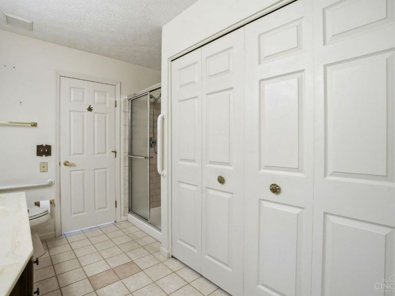 11736 Gable Glen Lane, Symmes Township, OH 45249 Photo 27