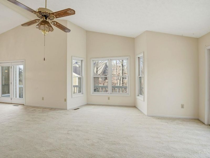 11736 Gable Glen Lane, Symmes Township, OH 45249 Photo 6