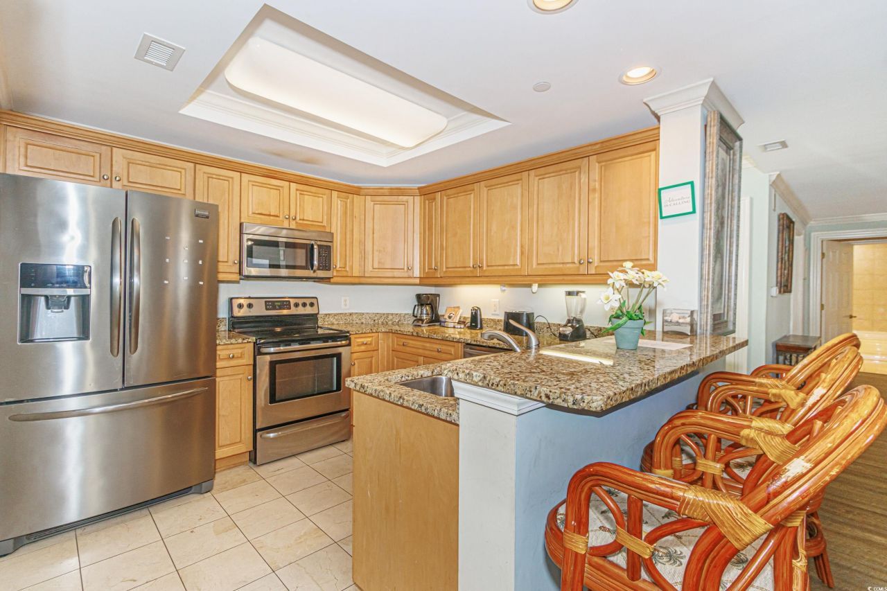 9994 Beach Club Dr. Photo 11