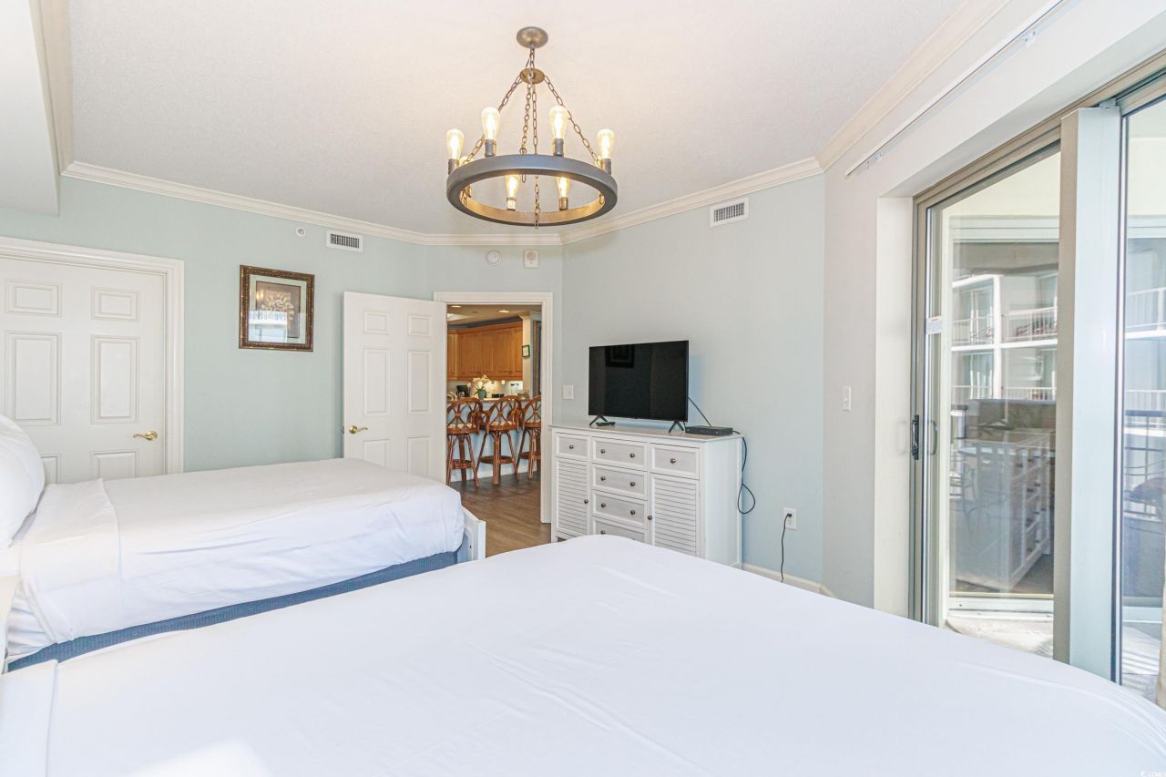 9994 Beach Club Dr. Photo 16