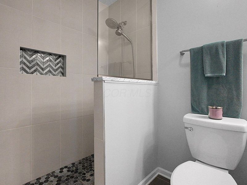 1126 Sanctuary Place, Unit 4, Columbus, OH 43230 Photo 19