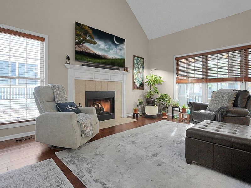 1126 Sanctuary Place, Unit 4, Columbus, OH 43230 Photo 4