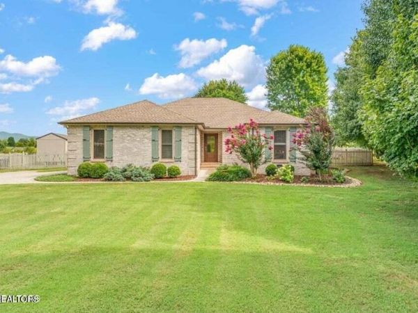 4006 Floyd Drive, Maryville, TN 37804
