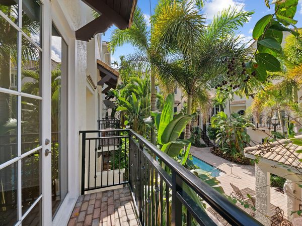 510 SE 7th Street, Unit 401, Fort Lauderdale, FL 33301