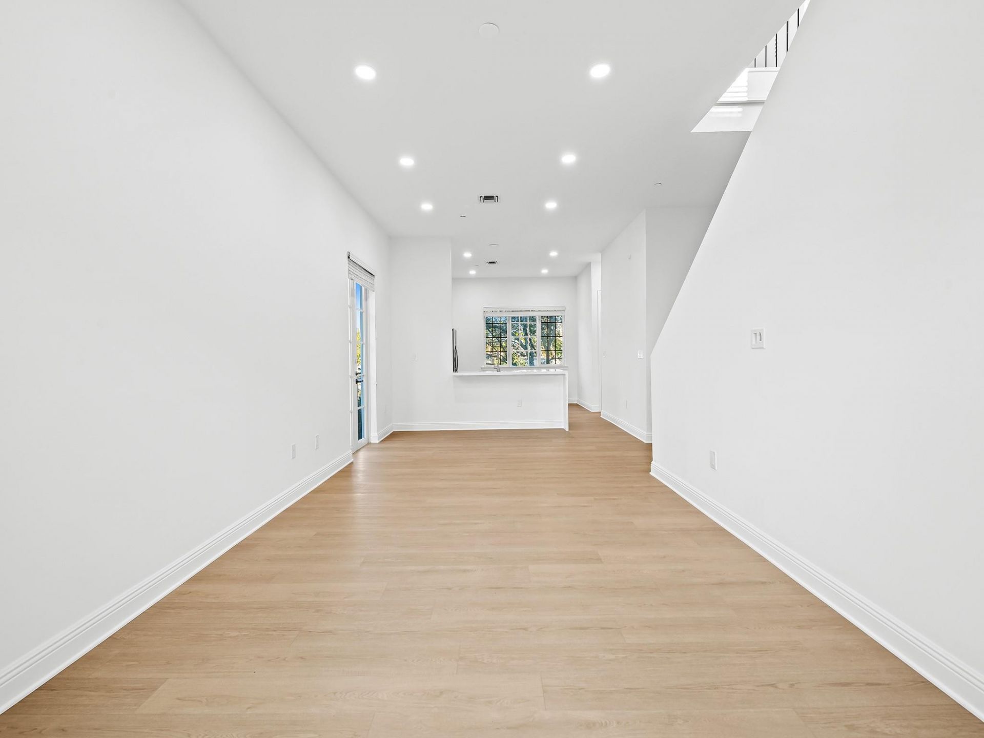 510 SE 7th Street, Unit 401, Fort Lauderdale, FL 33301 Photo