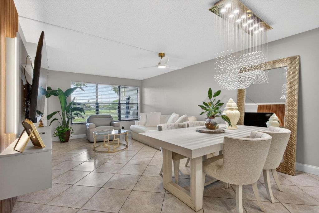 2314 S Cypress Bend Drive, Unit 114, Pompano Beach, FL 33069 Photo