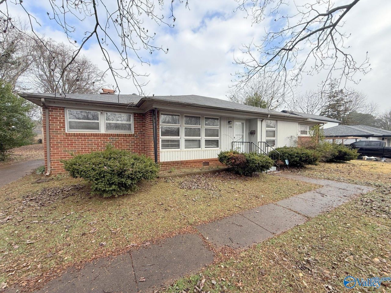 2106 Sullivan Road NW Huntsville, AL 35810