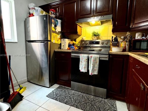 19729 SW 114th Ave, Unit 250, Miami, FL 33157