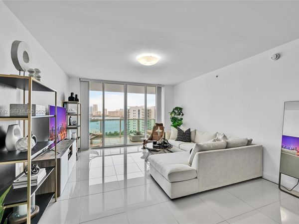 3330 NE 190th St , Unit 1217, Aventura, FL 33180